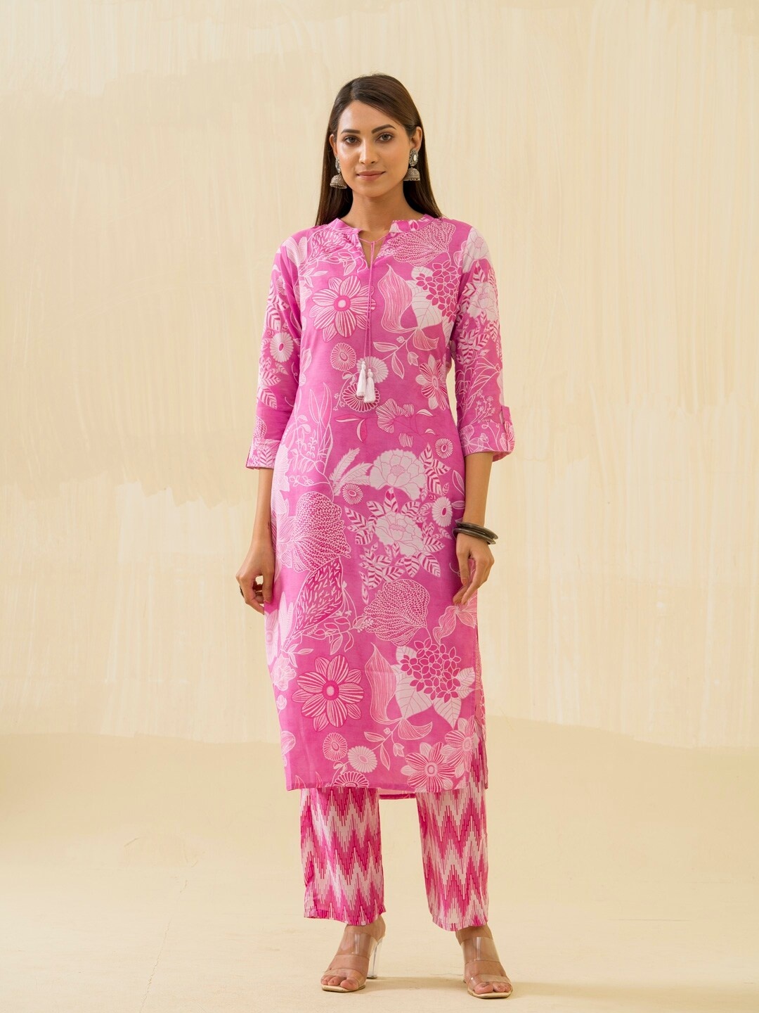 

Ishin Floral Printed Regular Cotton Kurta with Palazzos, Rose