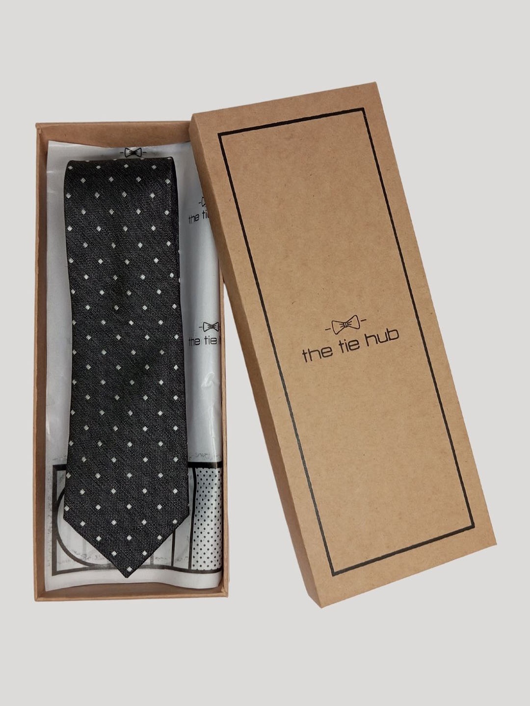 

The Tie Hub Men Printed Silk Broad Tie, Grey