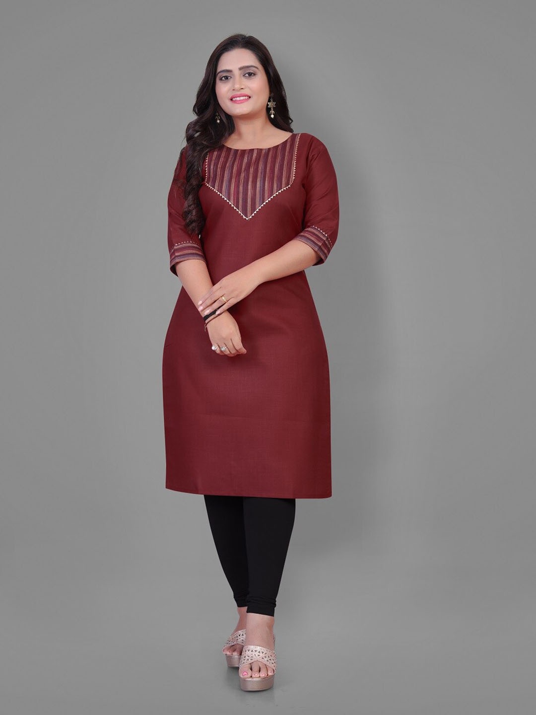 

HETSA Striped Thread Work Straight Kurta, Maroon