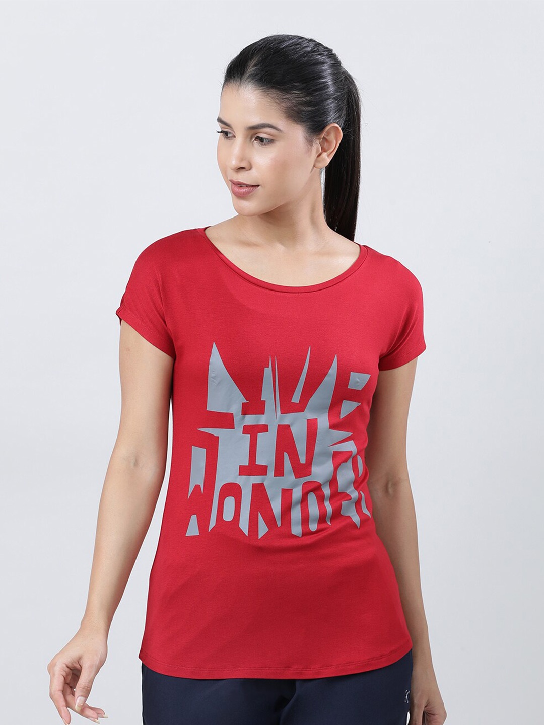 

Lovable Sport Round Neck Printed T Shirt, Maroon
