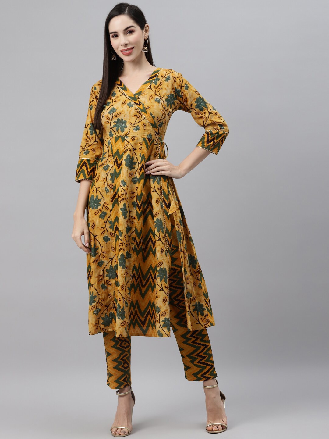 

Indibelle Ethnic Motifs Printed V-Neck Gotta Patti Cotton Angrakha Kurta, Mustard