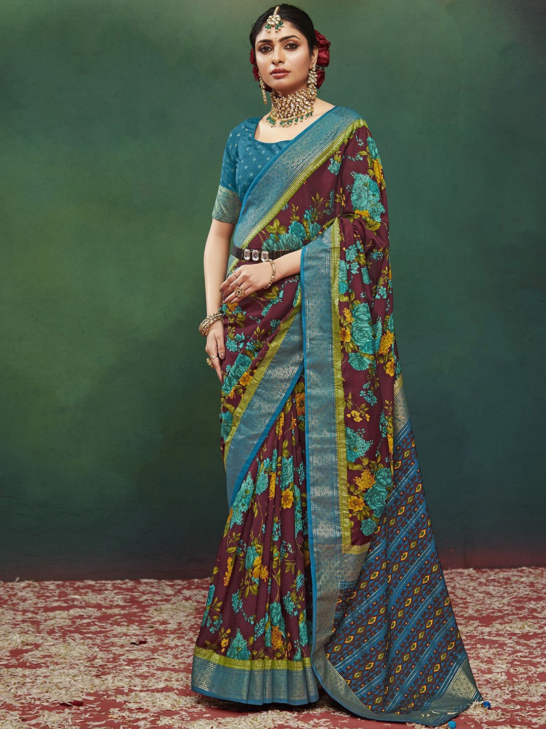 

Mitera Floral Print Zari Silk Blend Saree, Maroon