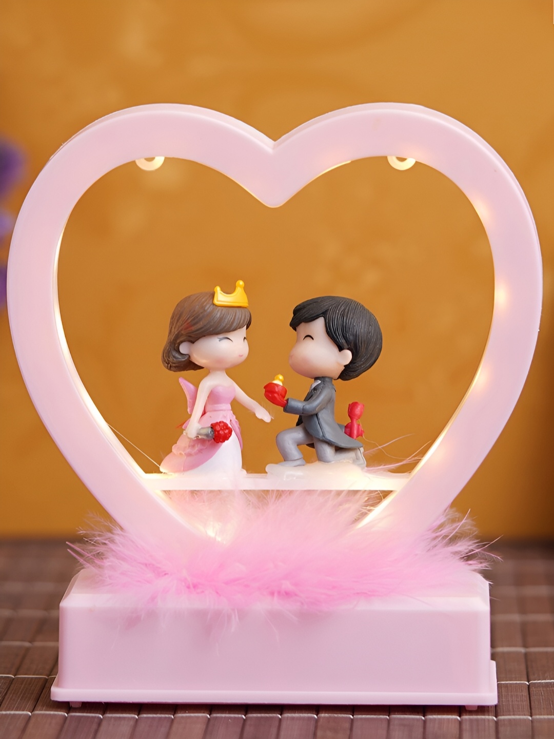 

eCraftIndia Pink Couple Figurine Led Light Propose Your Love Heart Showpiece