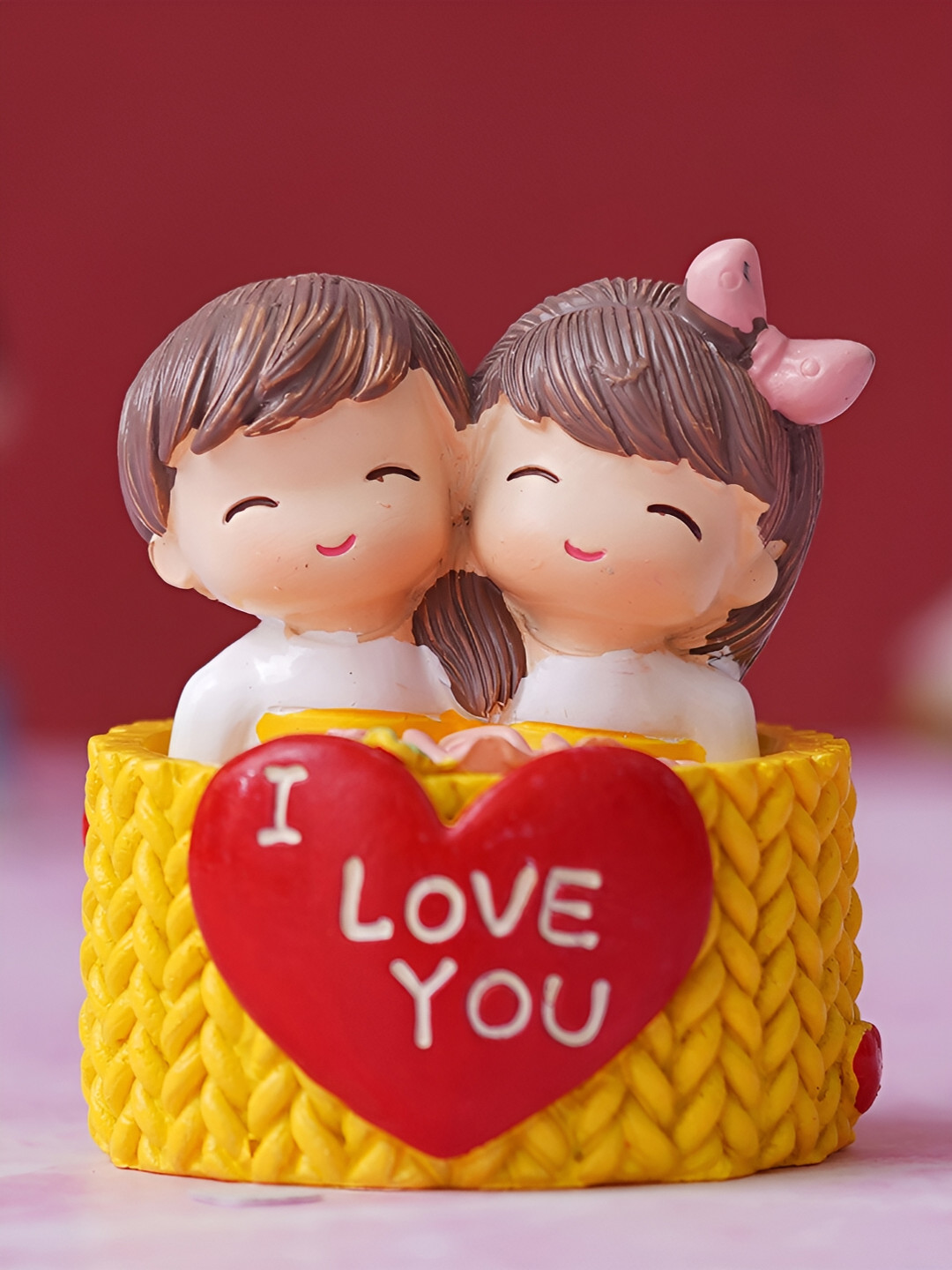 

eCraftIndia Yellow Cute Couple Statue With I Love You Decorative Showpiece