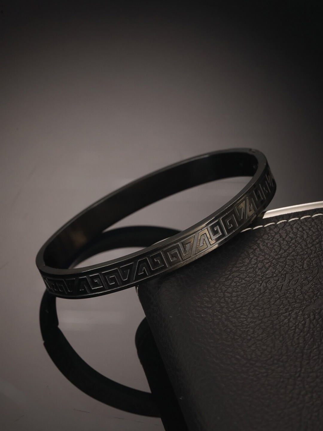 

WROGN Men Stainless Steel Kada Bracelet, Black
