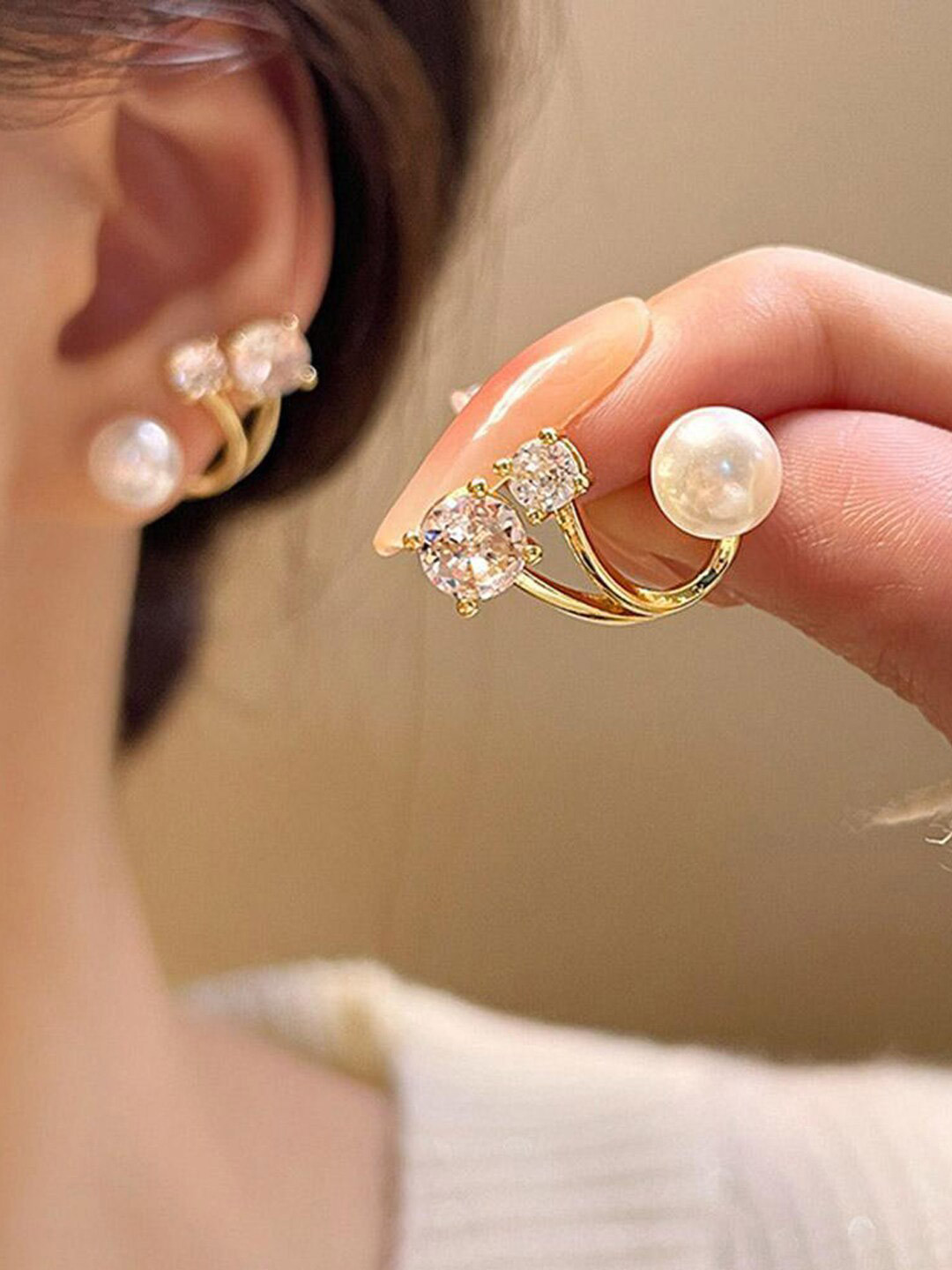 

VAGHBHATT Gold-Plated Stainless Steel Beaded & Studded Classic Studs