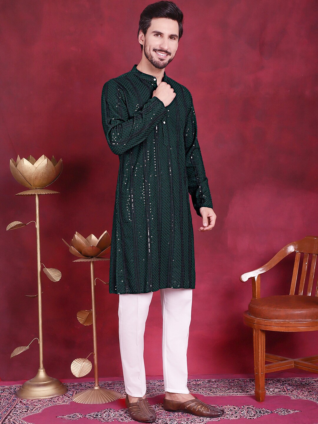 

Jompers Ethnic Motifs Embroidered Regular Chikankari Kurta with Pyjamas, Olive
