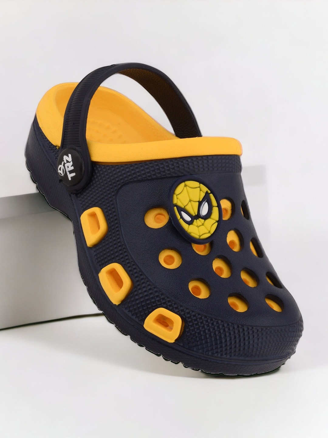 

BAESD Kids Embellished Clogs, Yellow