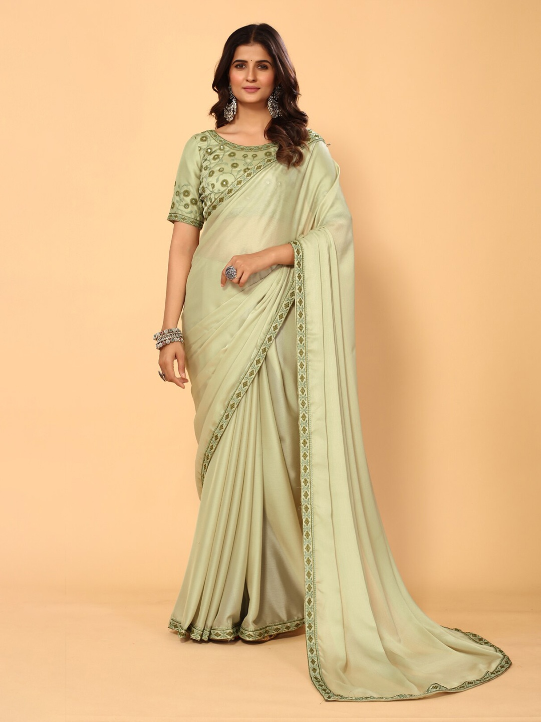 

PATLANI STYLE Embroidered Saree, Green