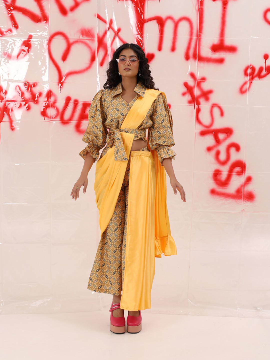 

Tikhi Imli Ethnic Motifs Printed Co Ord with Pallu, Yellow