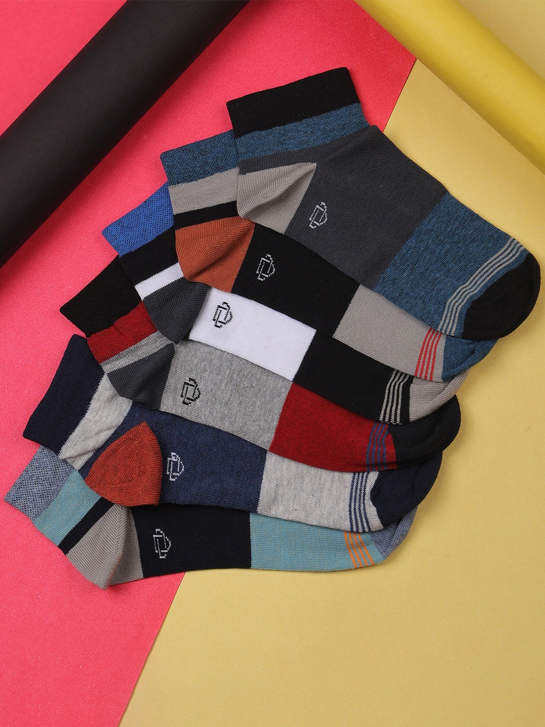 

Dollar Socks Men Pack Of 5 Colourblocked Cotton Ankle Length Socks, Red