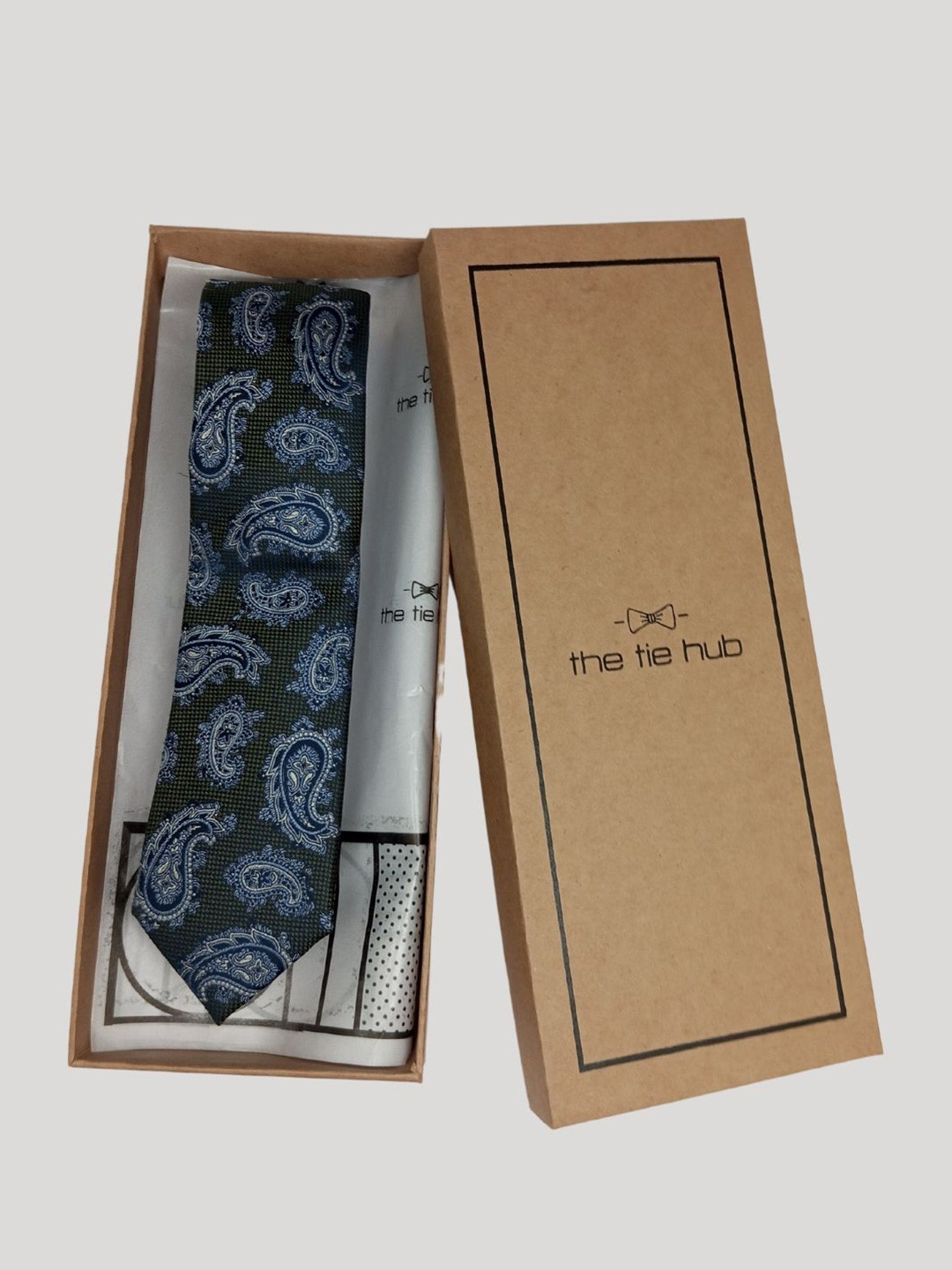 

The Tie Hub Men Woven Design Broad Silk Formal Tie, Green