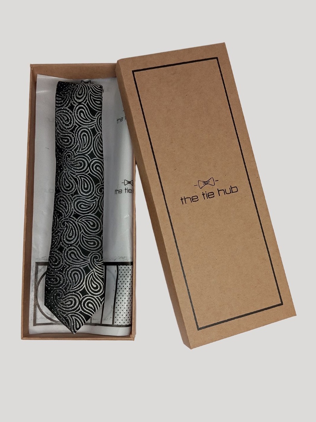 

The Tie Hub Men Woven Design Broad Tie, Black
