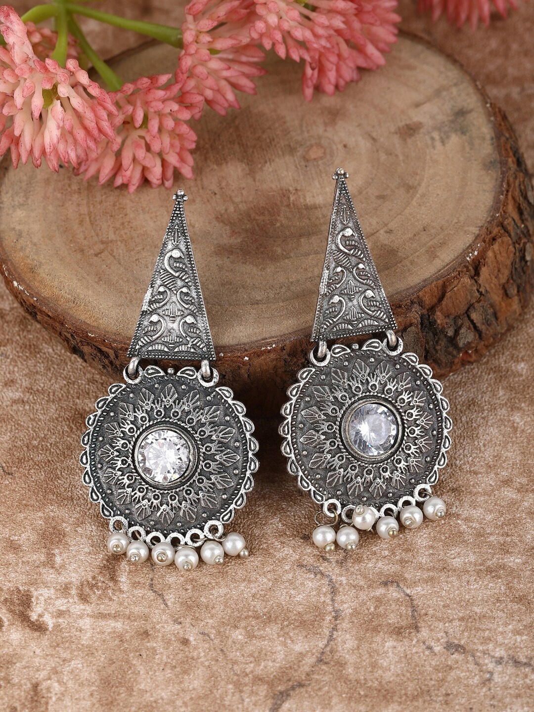 

Sangria Silver Plated Oxidised Drop Earring