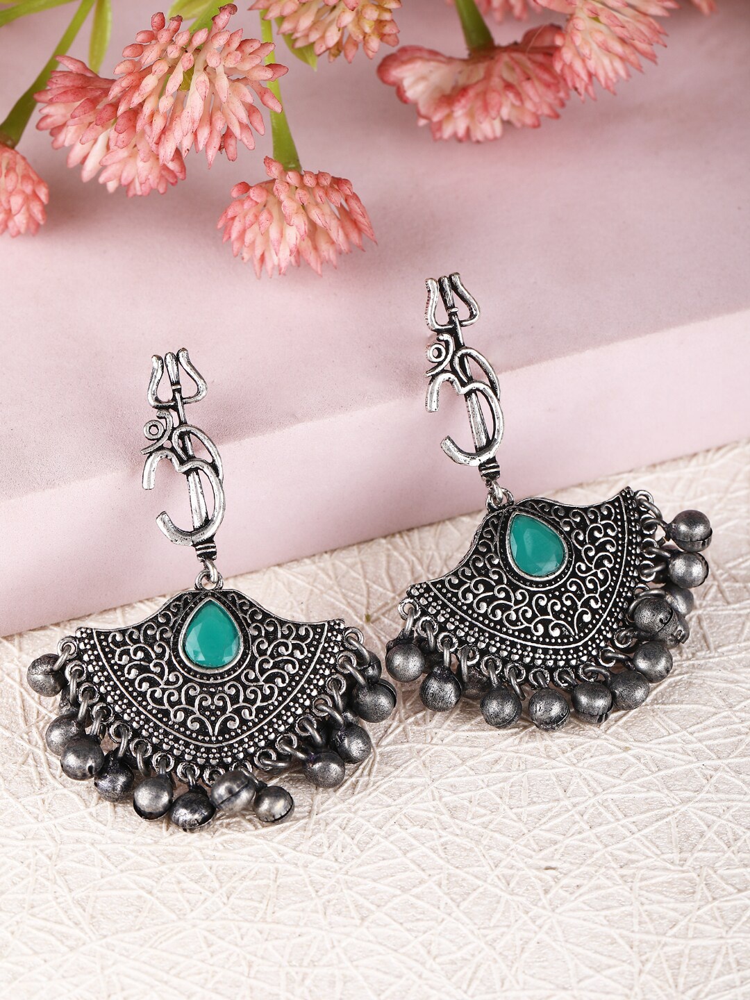 

Sangria Silver-Plated Oxidised Drop Earring