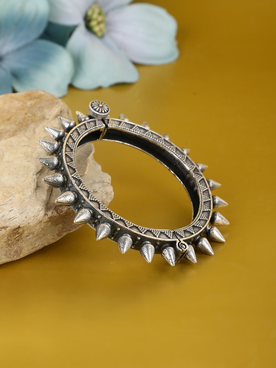 

Sangria Oxidised Silver Plated Bracelet