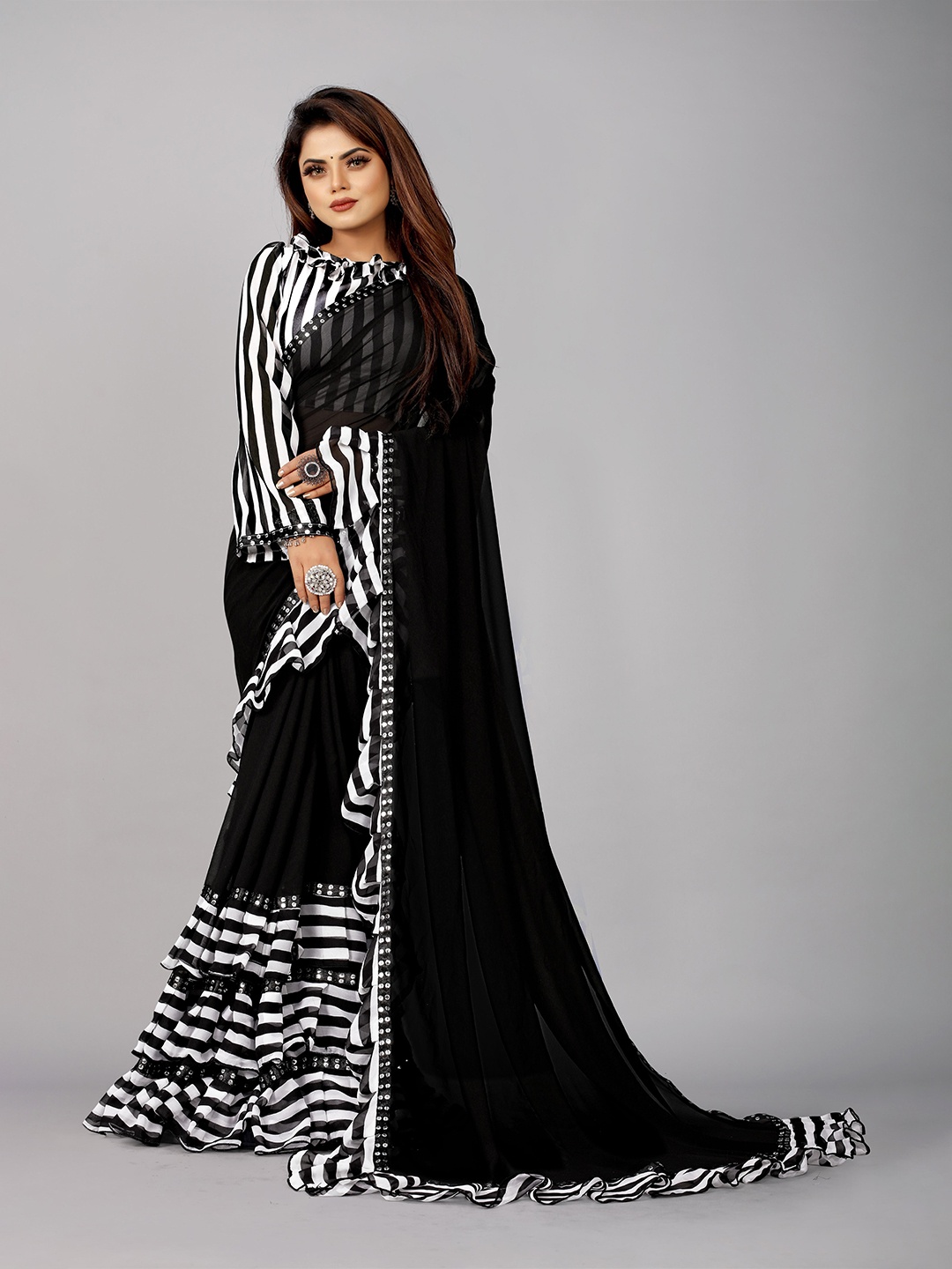 

Flip The Style Black & White Embroidered Pure Georgette Leheriya Saree