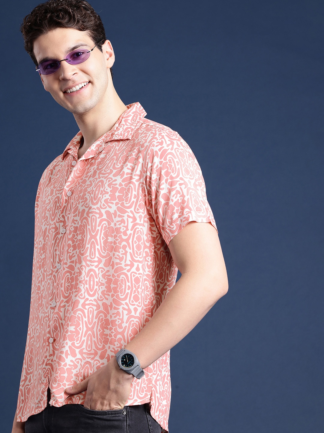 

Mast & Harbour Men Slim Fit Printed Casual Shirt, Pink