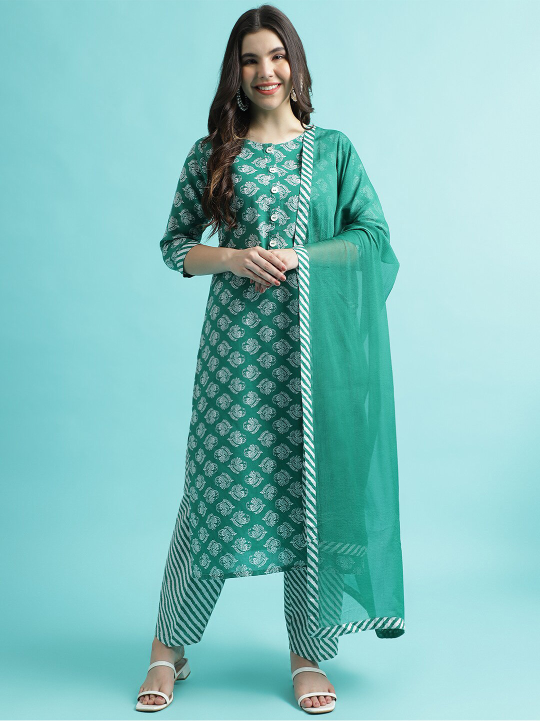 

MOKOSH Ethnic Motifs Printed Straight Kurta & Trousers With Dupatta, Green