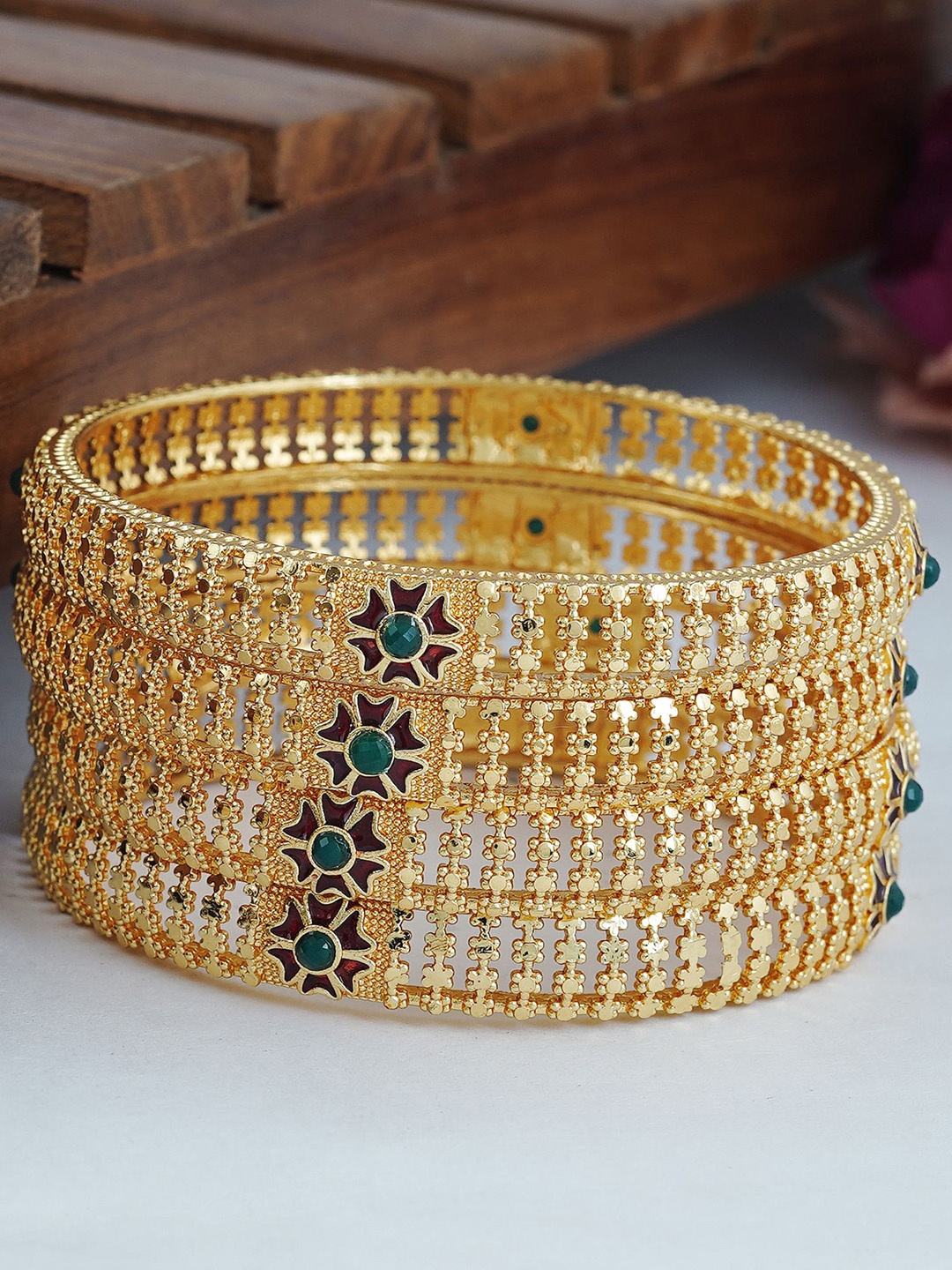 

MANSIYAORANGE Set Of 4 Gold-Plated Enamelled Bangles