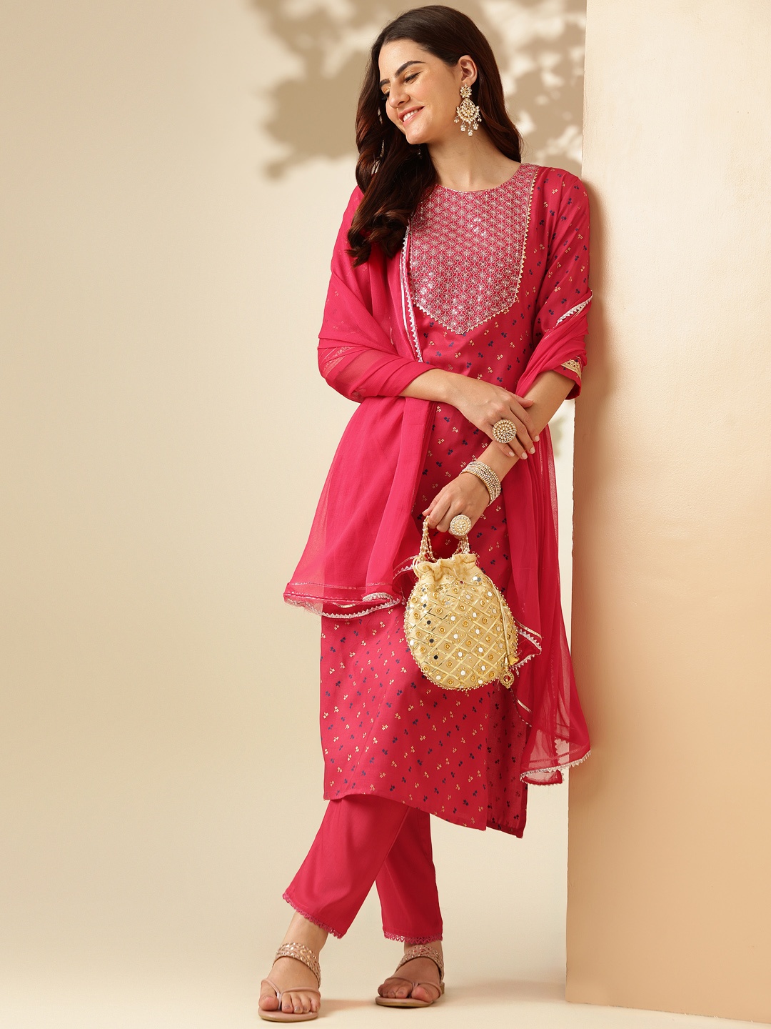 

Anouk Floral Printed Regular Gotta Patti Kurta With Trousers & Dupatta, Magenta