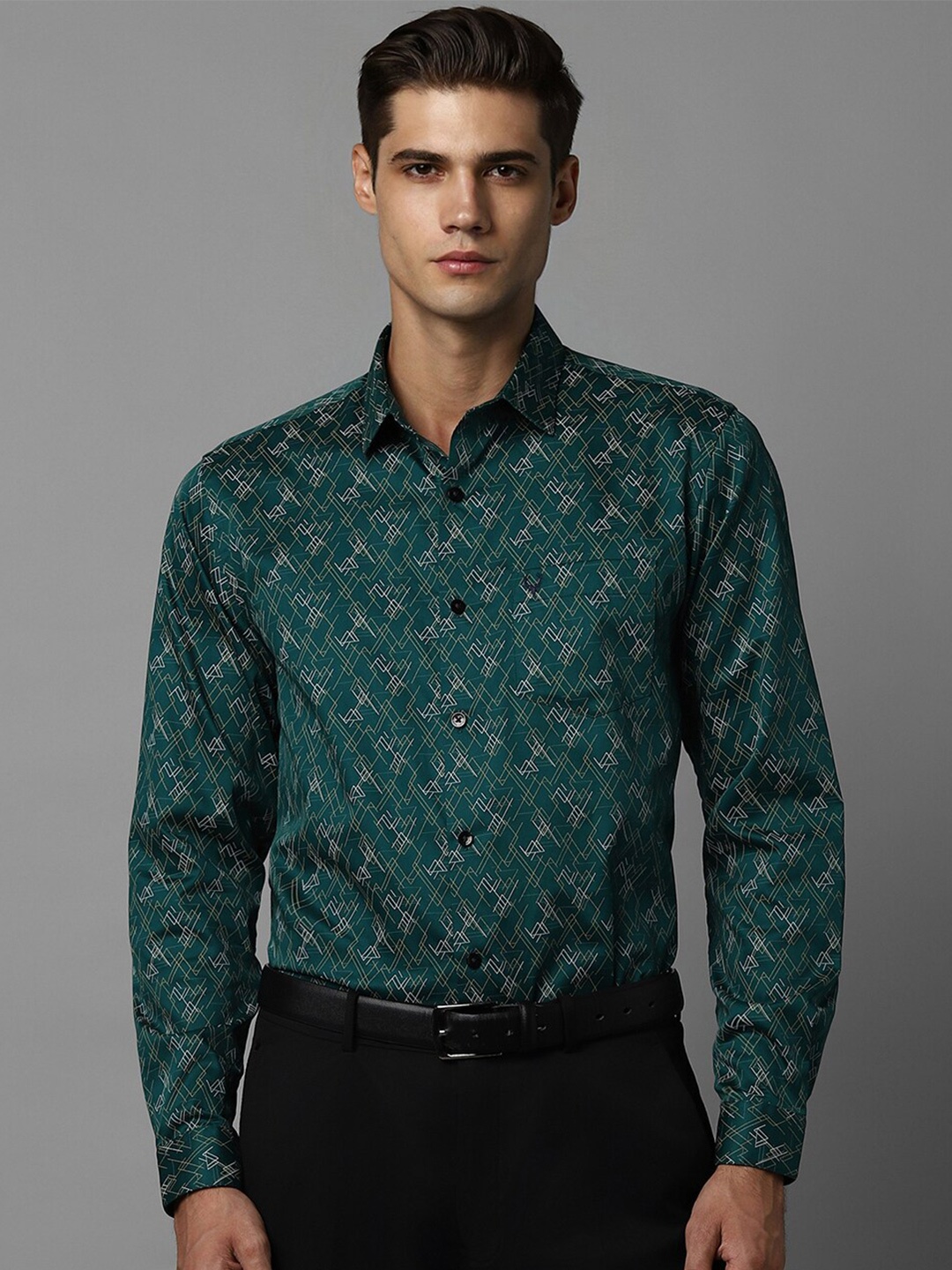 

Allen Solly Slim Fit Geometric Printed Pure Cotton Formal Shirt, Green
