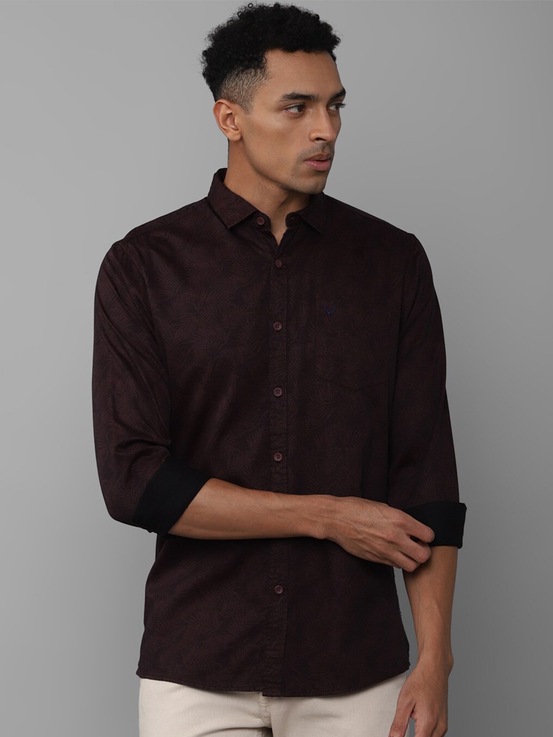 

Allen Solly Custom Fit Floral Printed Cotton Casual Shirt, Brown