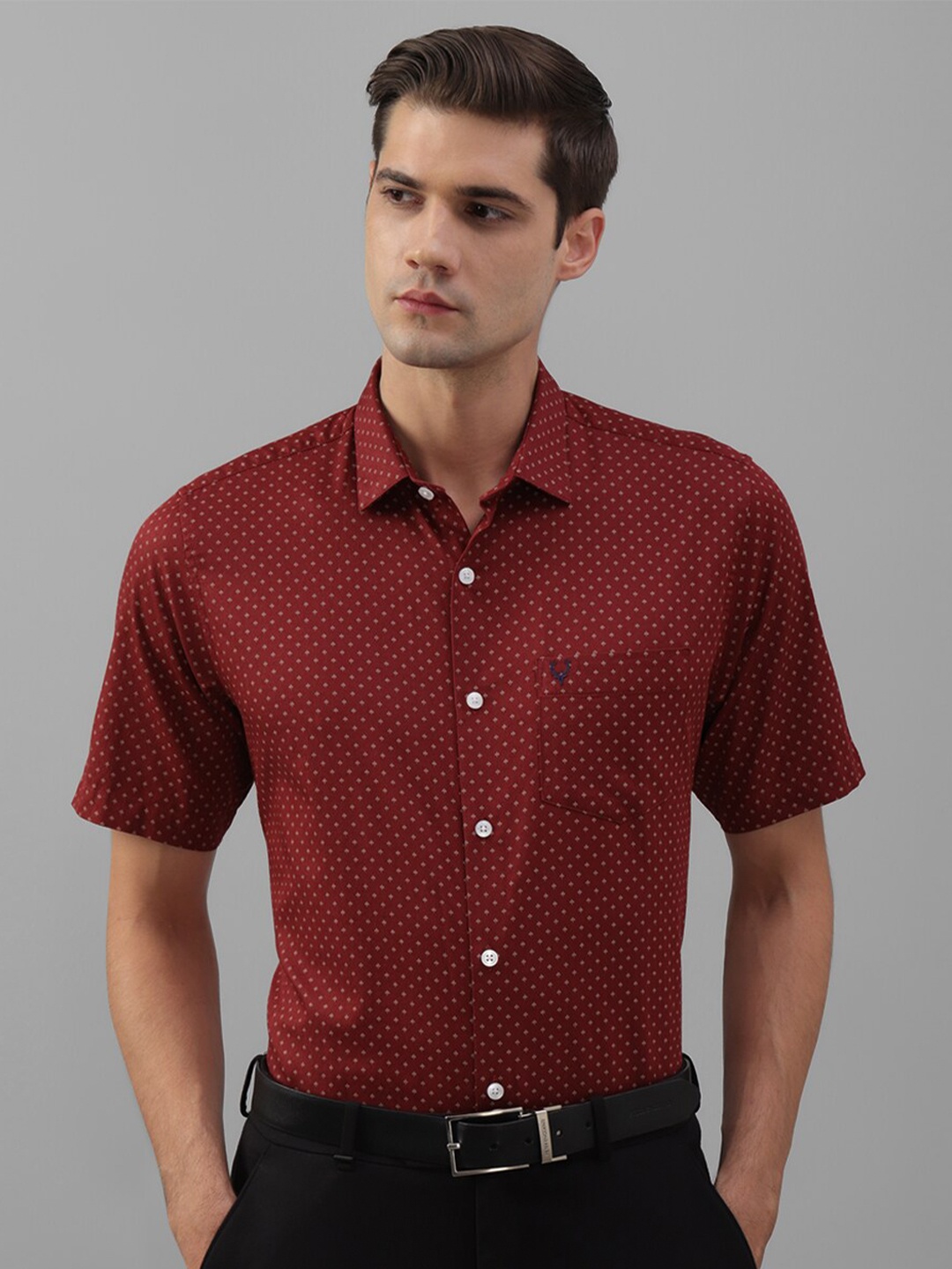 

Allen Solly Spread Collar Short Sleeves Cotton Slim Fit Opaque Printed Formal Shirt, Red
