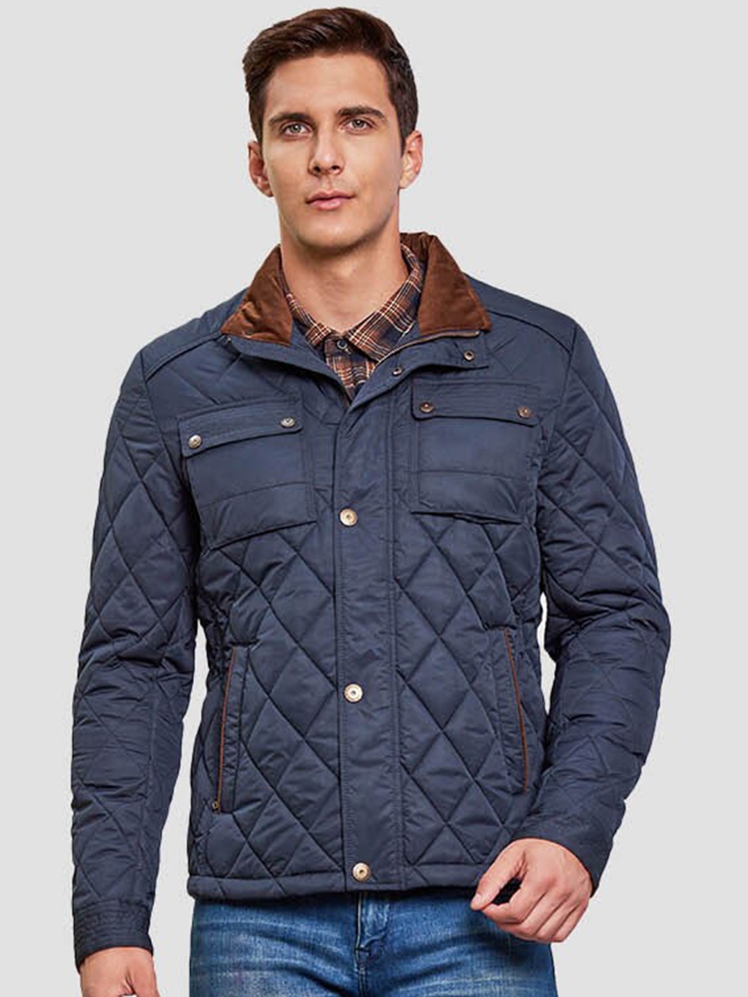 

LURE URBAN Stand Collar Quilted Jacket, Navy blue