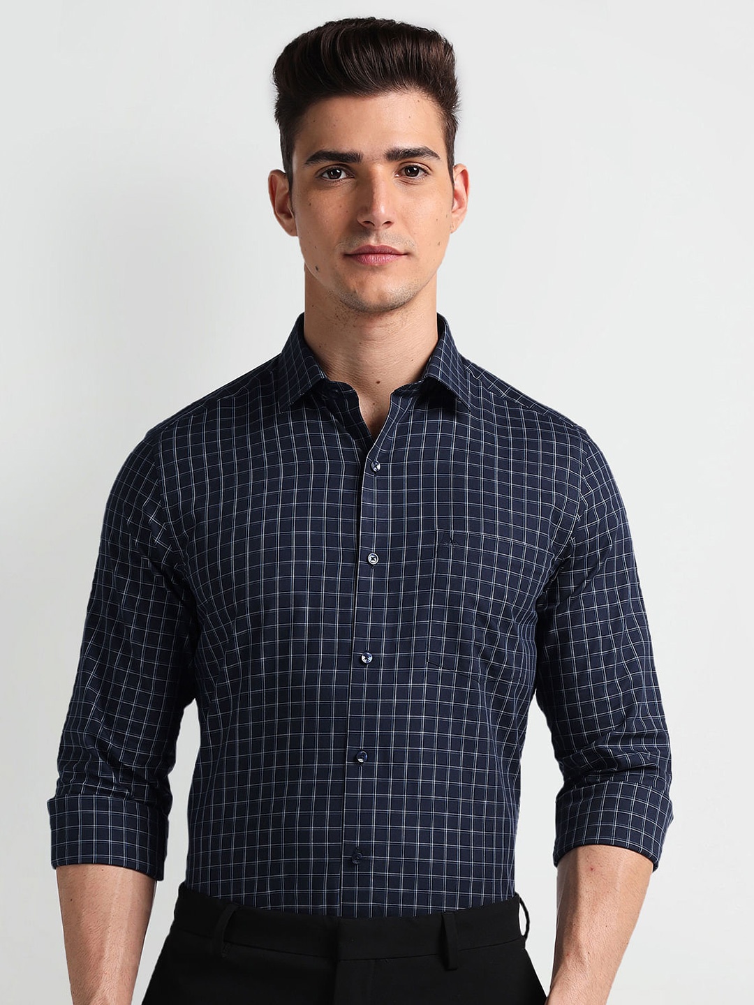 

Arrow Spread Collar Long Sleeves Opaque Checked Formal Shirt, Blue