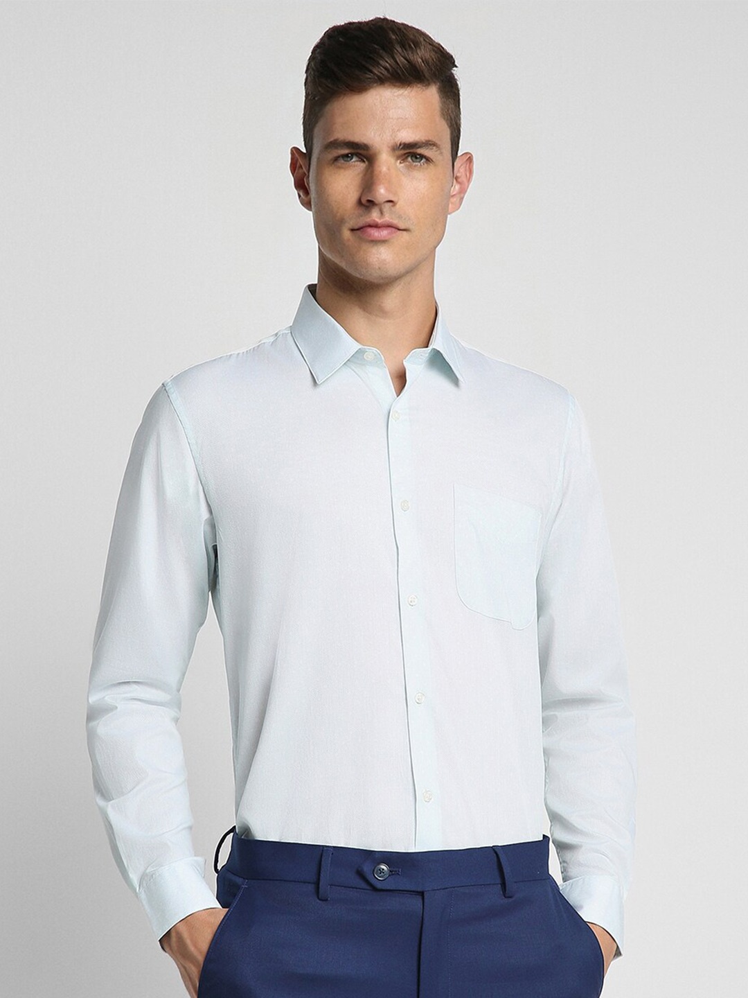 

Peter England Spread Collar Long Sleeves Cotton Formal Shirt, Blue