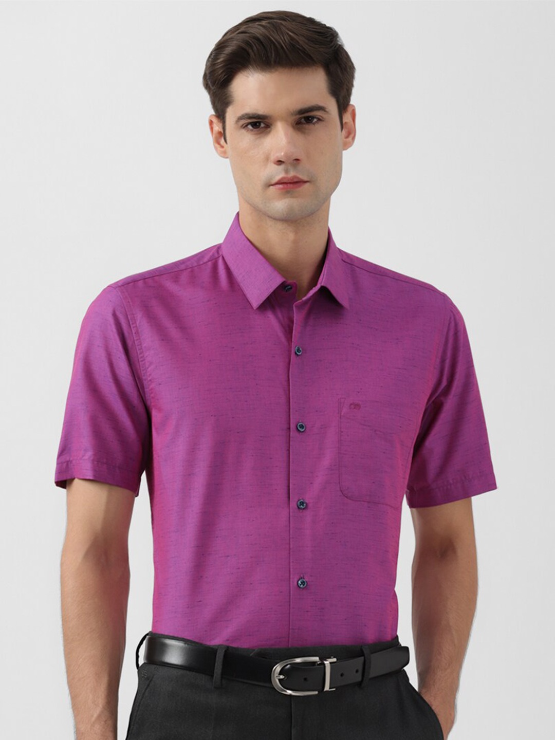 

Peter England Spread Collar Formal Shirt, Purple