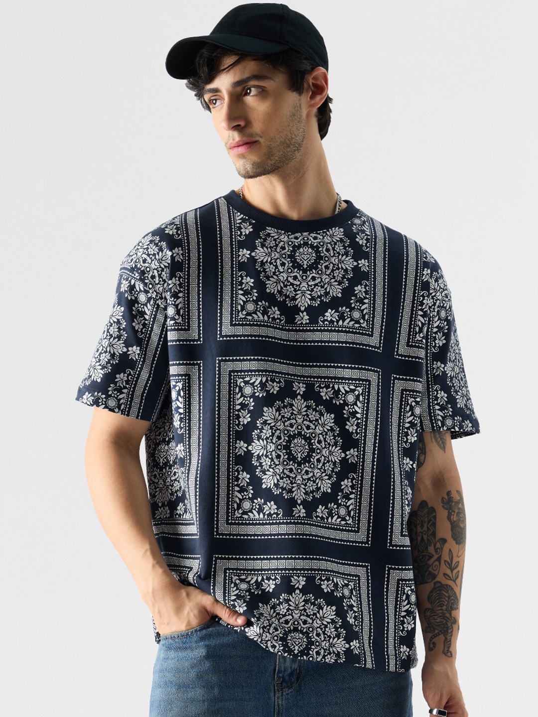 

The Souled Store Floral Printed Pure Cotton Oversized T-shirt, Navy blue
