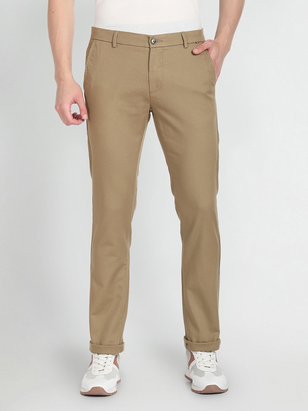 

Arrow Sport Men Slim Fit Cotton Low-Rise Trousers, Brown
