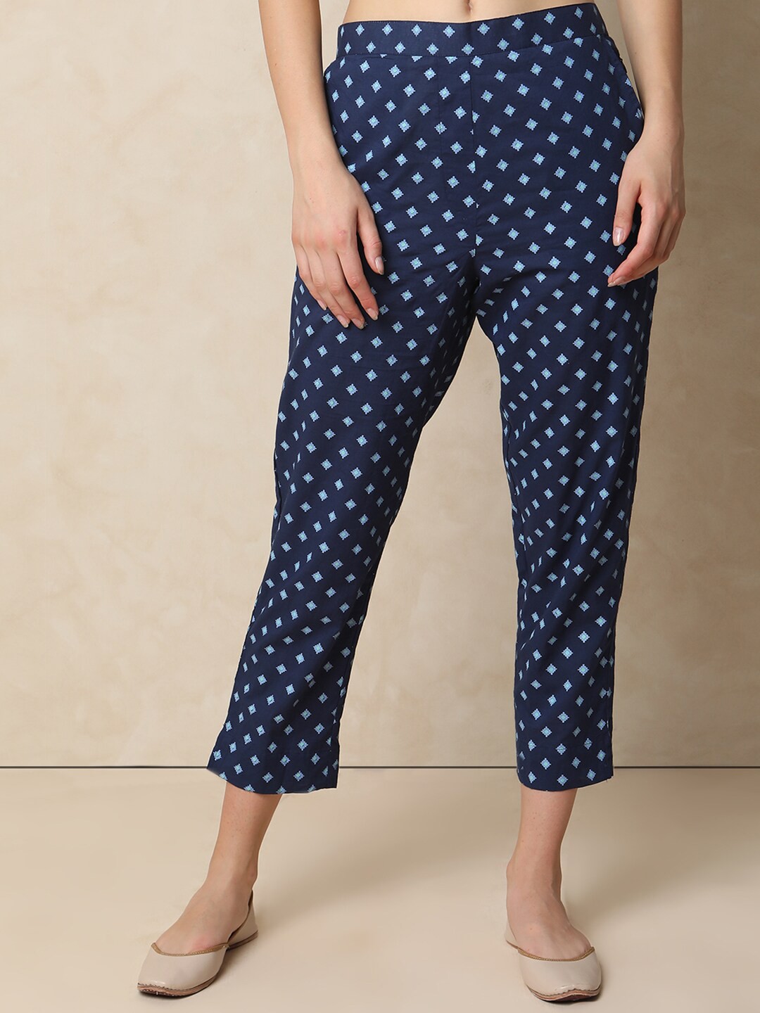 

Indifusion Women Geometric Printed Pleated Trouser, Navy blue