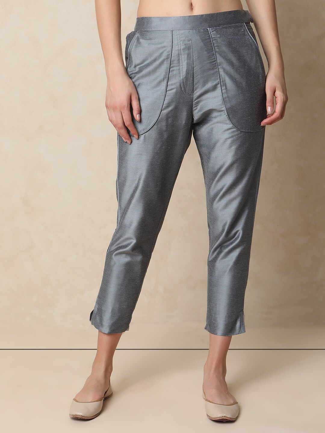 

Indifusion Women Three-Fourth Length Mid-Rise Culottes Trousers, Grey