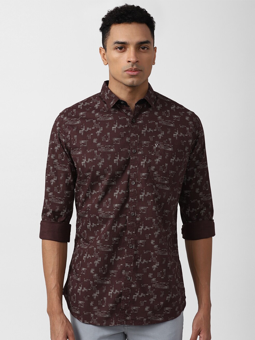 

VAN HEUSEN DENIM LABS Slim Fit Abstract Printed Cotton Casual Shirt, Maroon