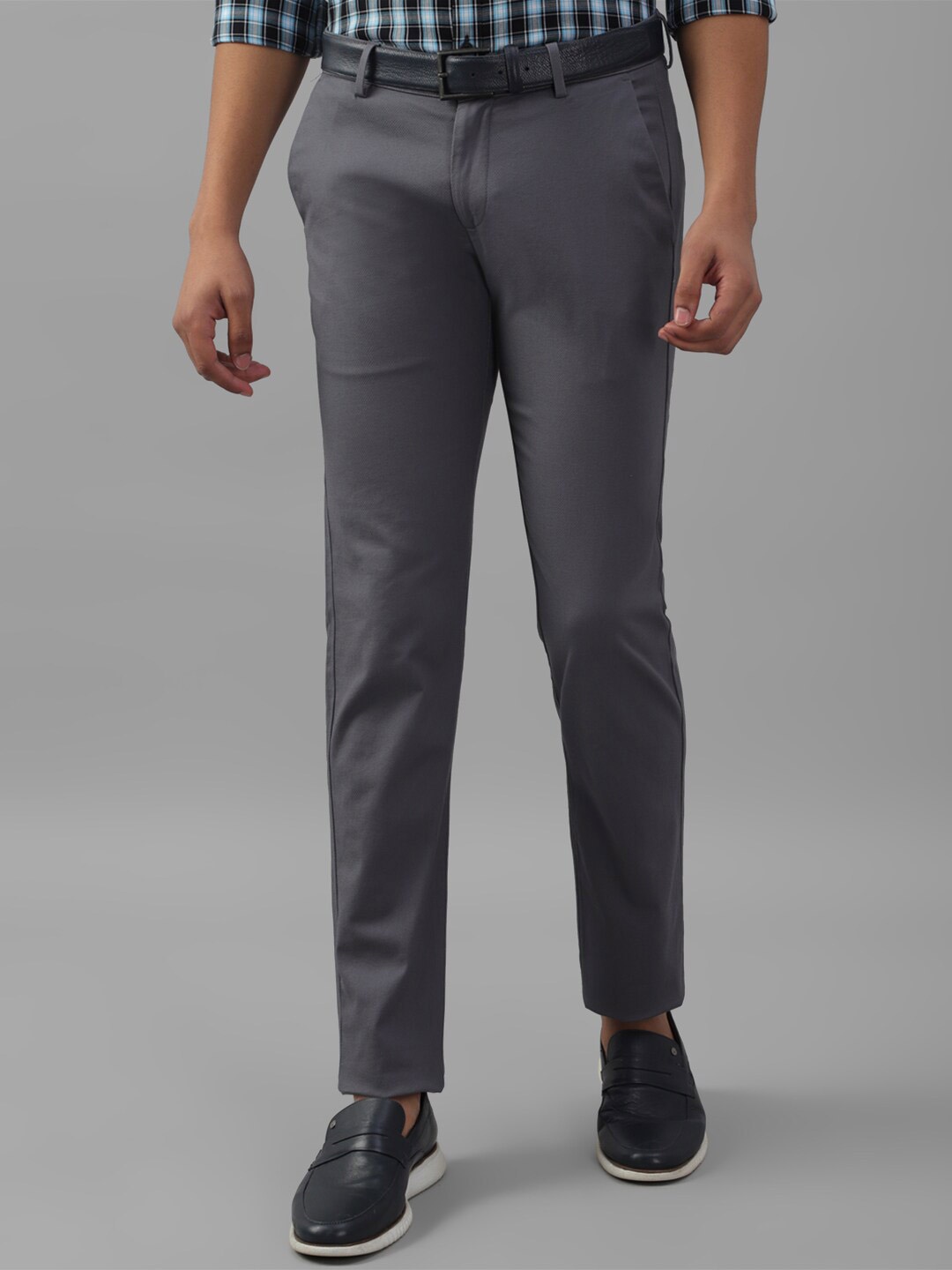 

Allen Solly Men Slim Fit Flat-Front Mid-Rise Cotton Casual Trousers, Grey