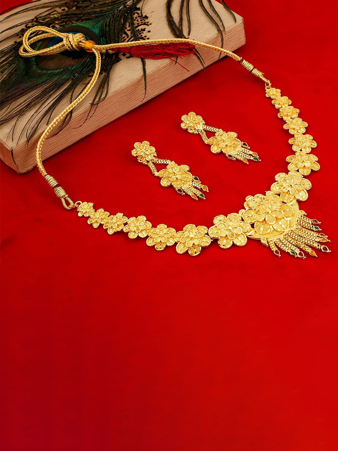 

MANSIYAORANGE Gold-Plated Stone Studded Jewellery Set