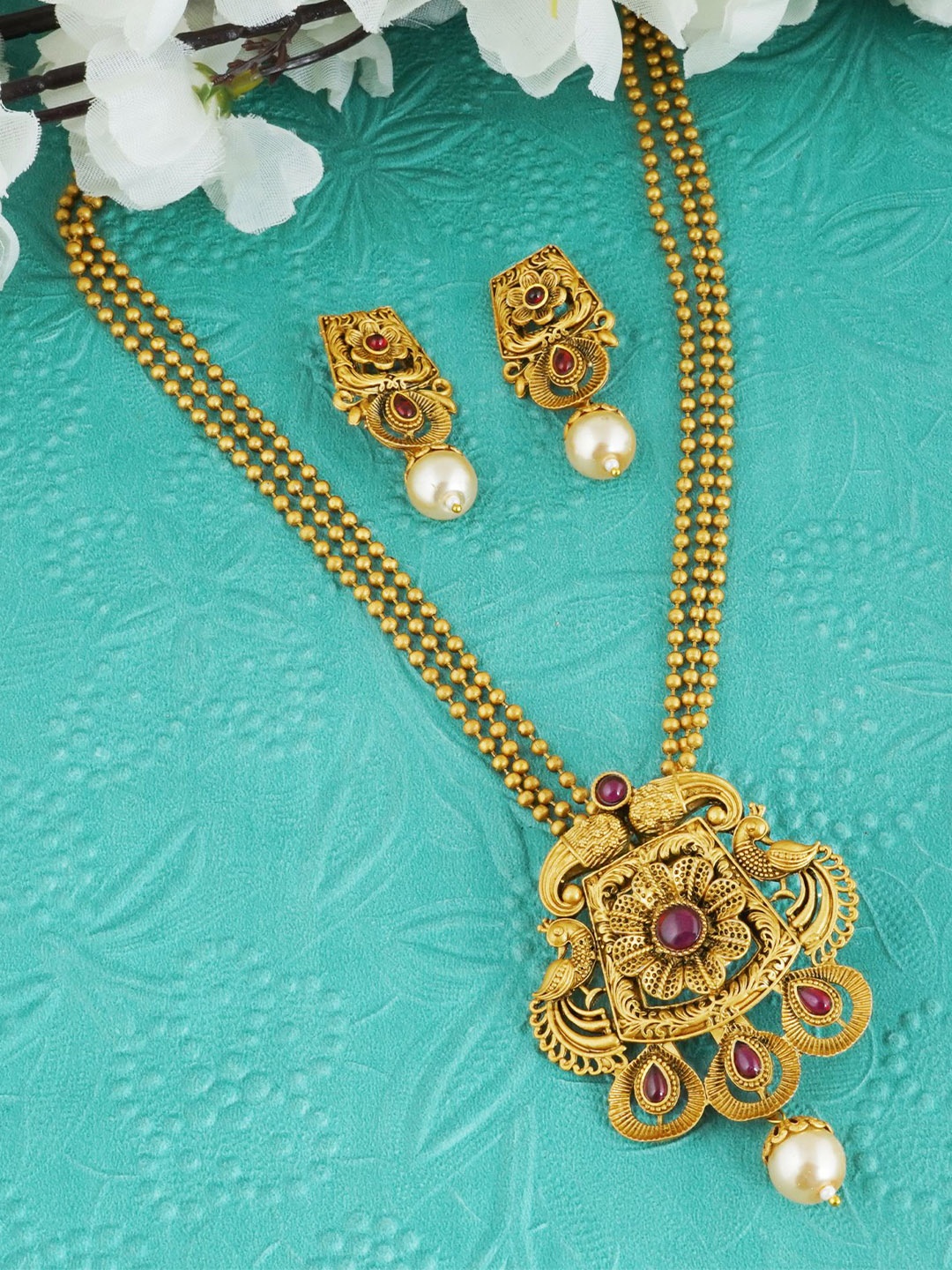 

MANSIYAORANGE Gold-Plated Stone-Studded & Beaded Jewellery Set