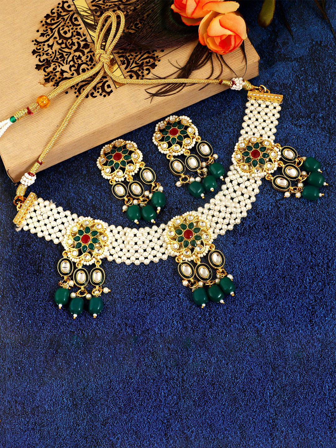 

MANSIYAORANGE Gold-Plated Stone-Studded & Beaded Jewellery Set