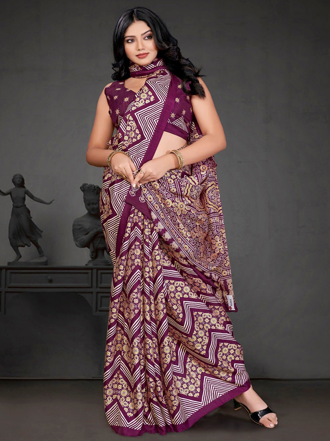 

Mitera Purple & White Ajrak Block Bagru Saree