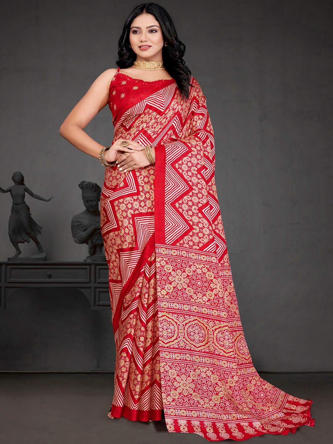 

Mitera Ajrak Block Silk Bagru Saree, Red