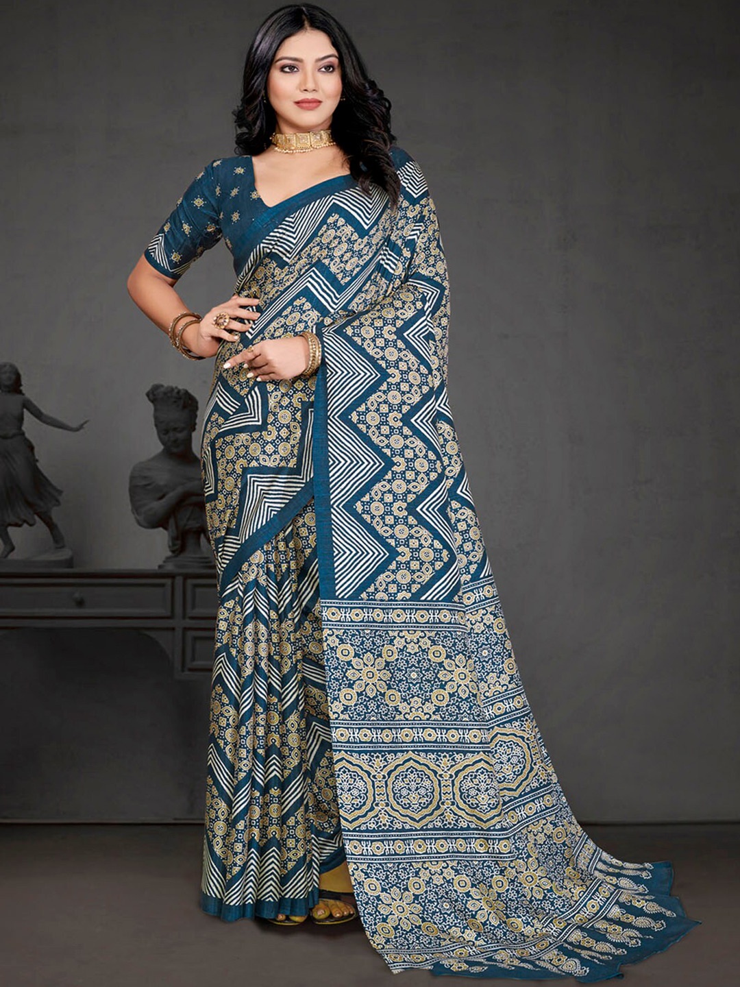 

Mitera Ethnic Motifs Silk Bagru Saree, Teal