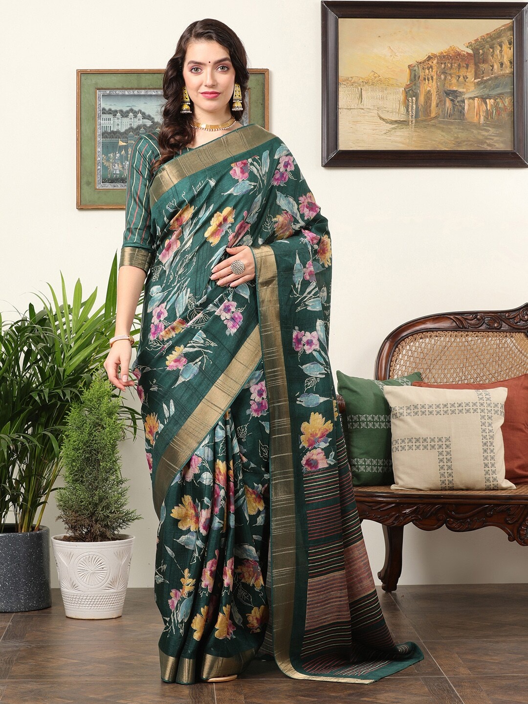 

Mitera Floral Printed Zari Sungudi Saree, Teal