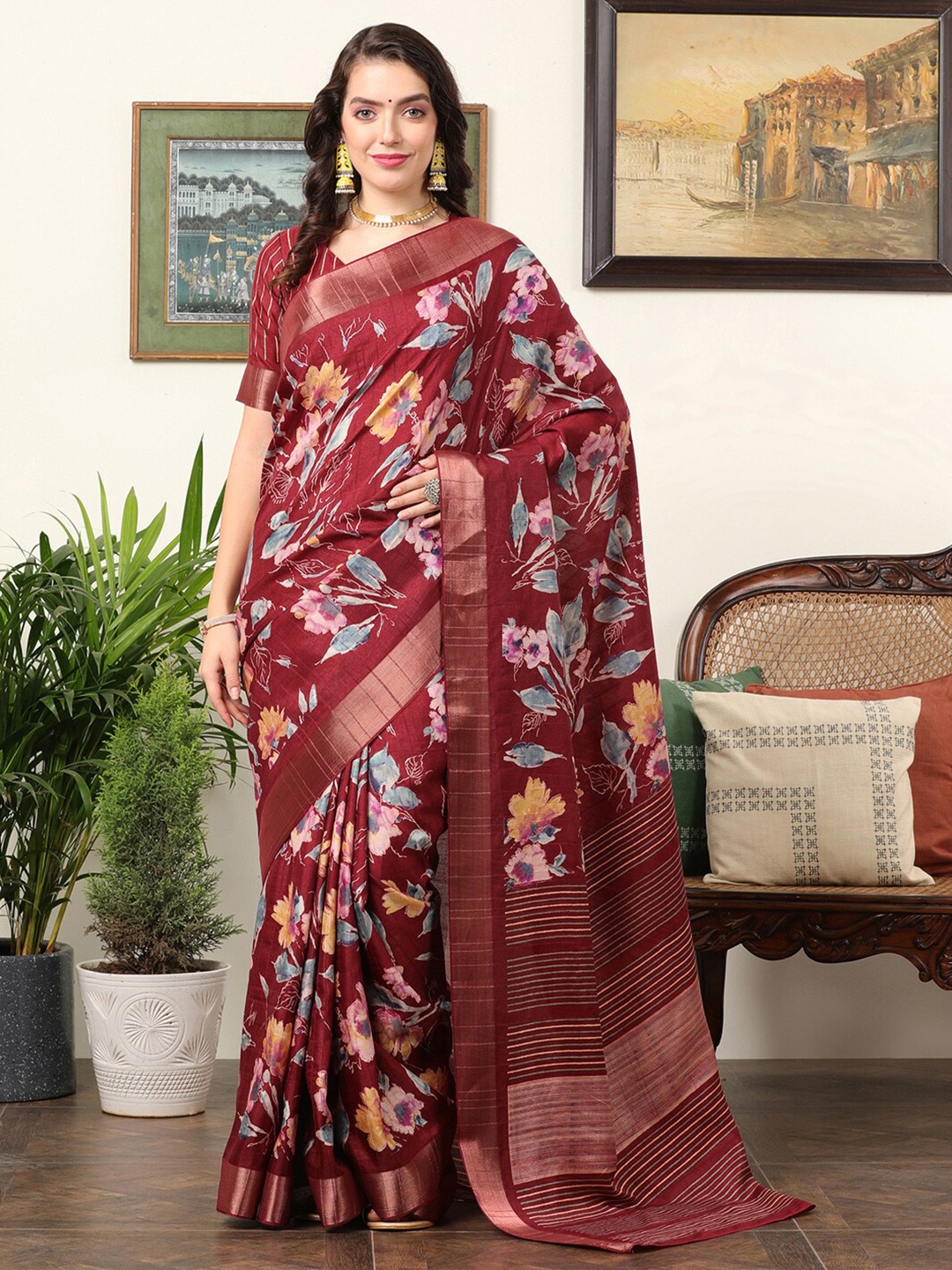 

Mitera Maroon & Blue Floral Zari Sungudi Saree