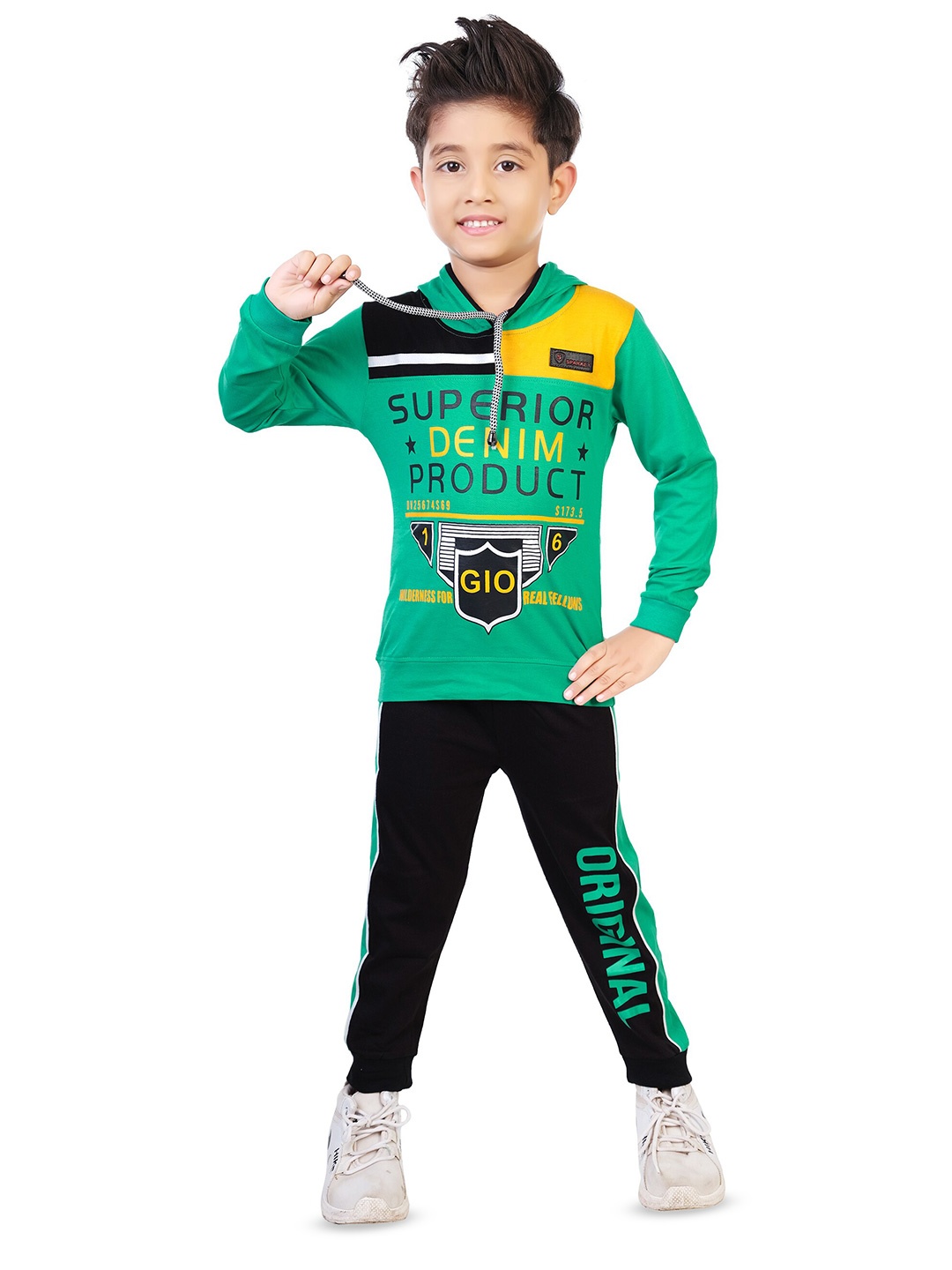 

BAESD Boys Printed T-shirt with Pyjamas, Green