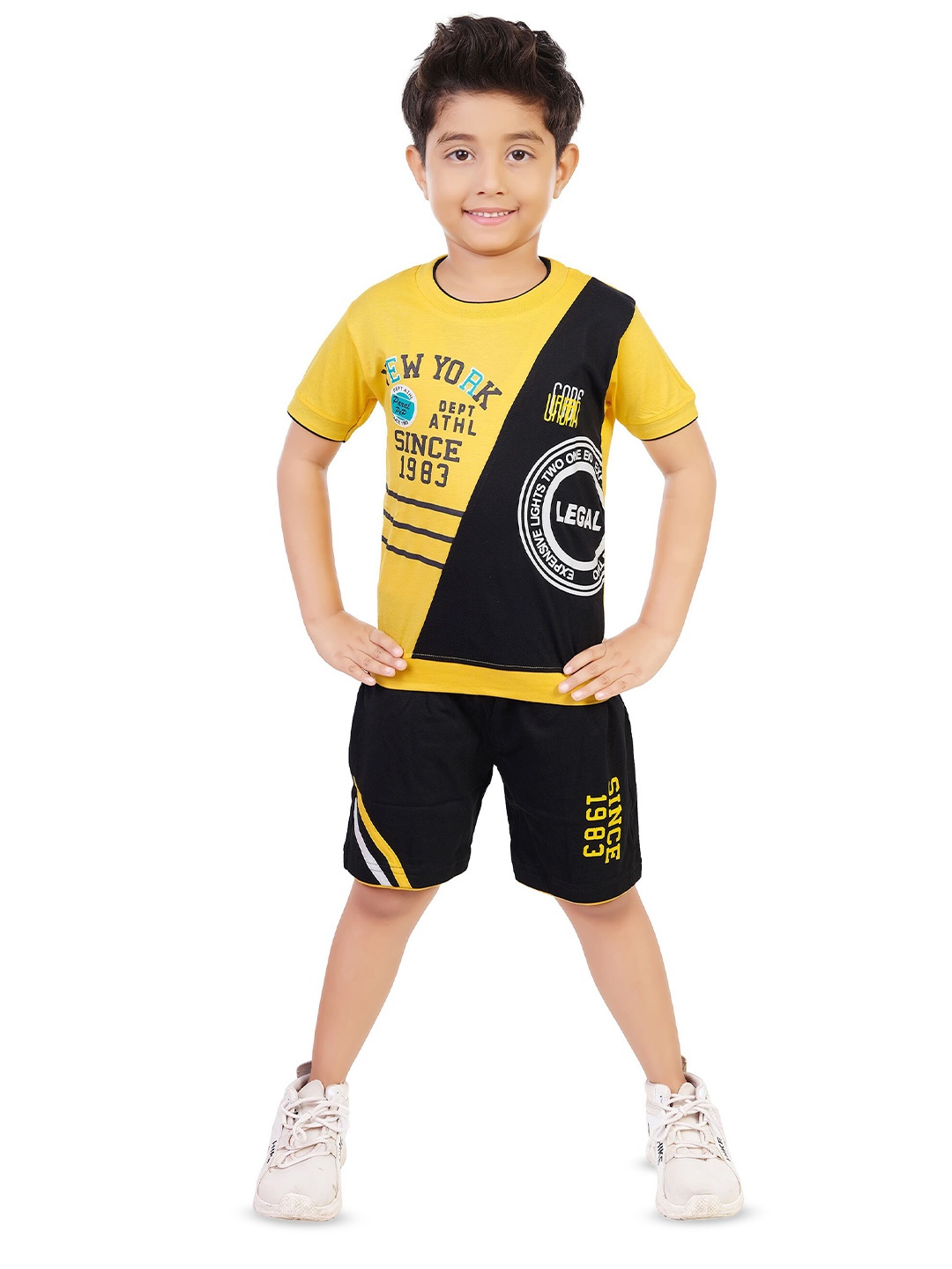 

BAESD Boys Printed T-shirt with Shorts, Yellow