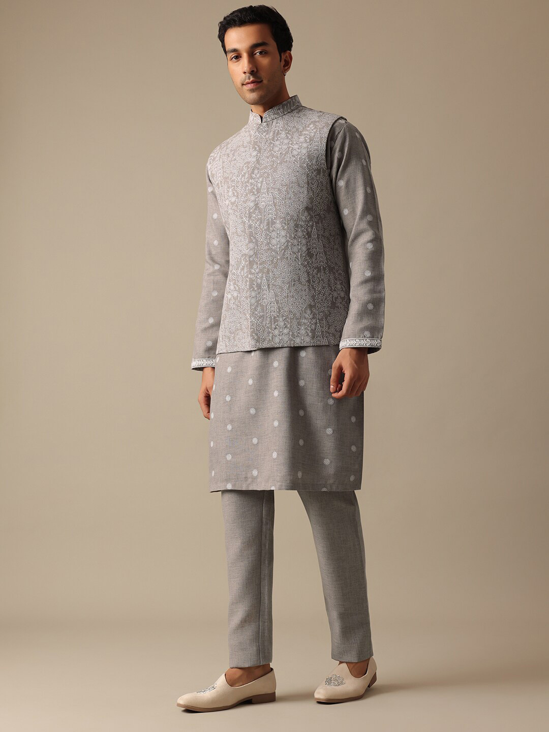 

KALKI Fashion Floral Embroidered Regular Linen Kurta With Trousers & Jacket, Grey