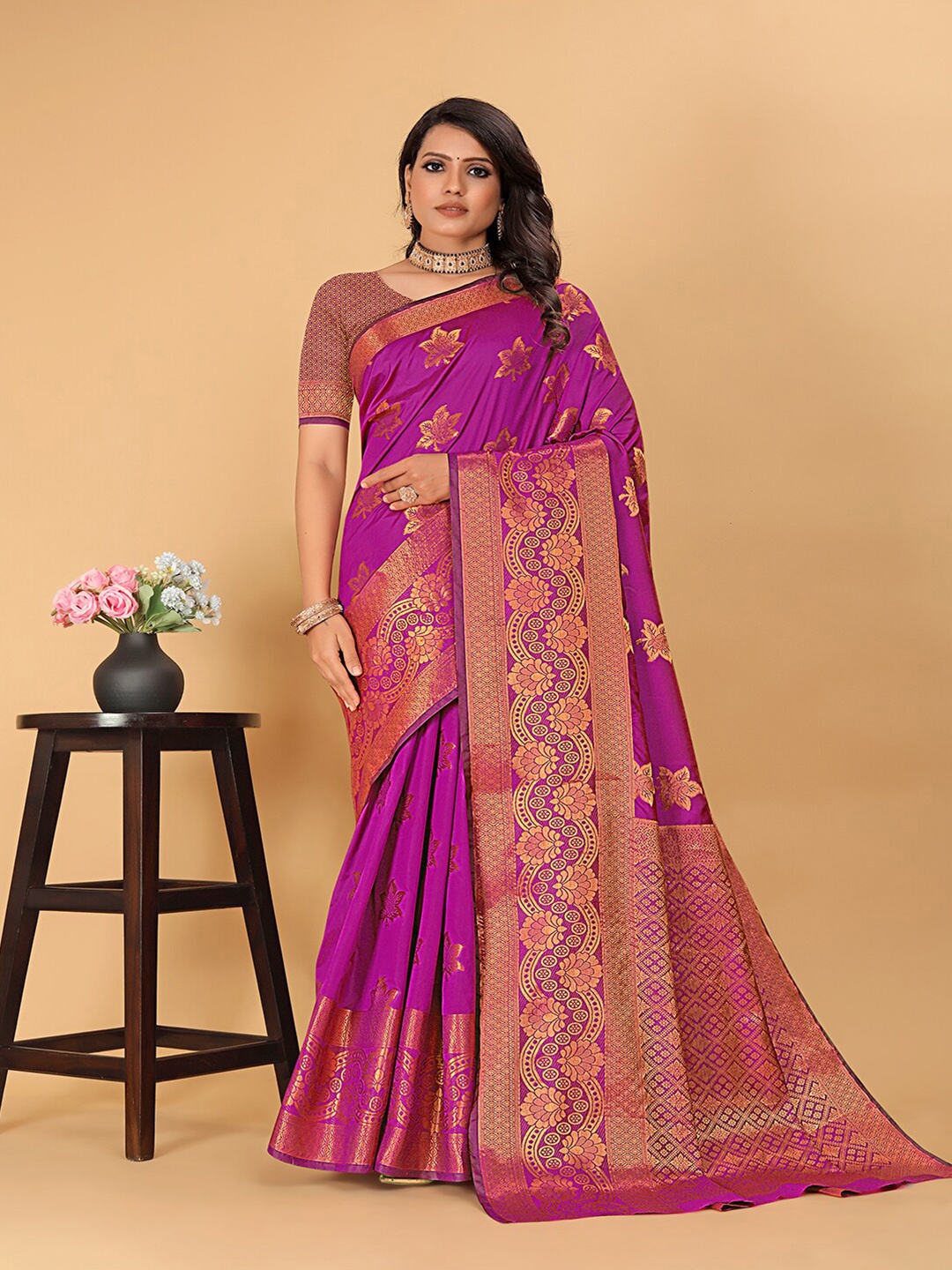 

Pionex Floral Woven Design Zari Pure Silk Banarasi Saree, Pink